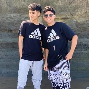 Meet your Posher, Armando